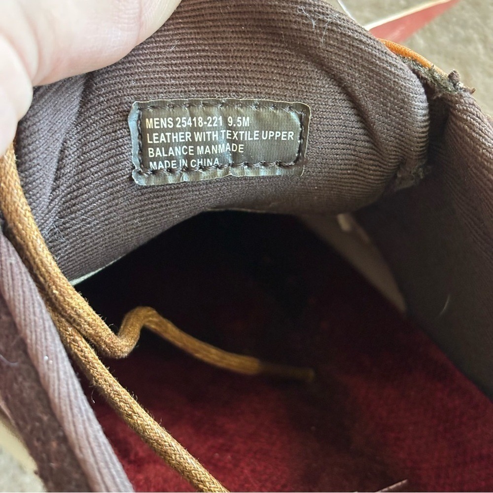 Stacy Adams Brown Leather Wingtip Oxfords size 9.5 - Picture 8 of 8